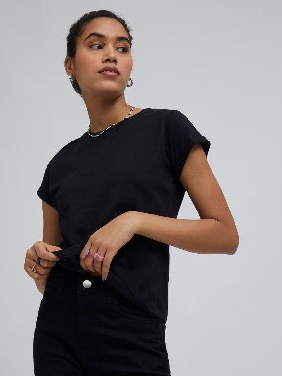 Zudio Black Crewneck T-shirt